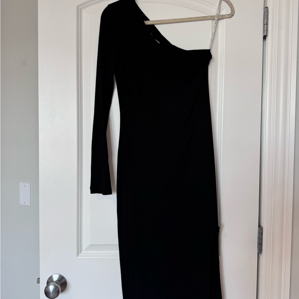 YFB Black Long One-Sleeve Dress Dress